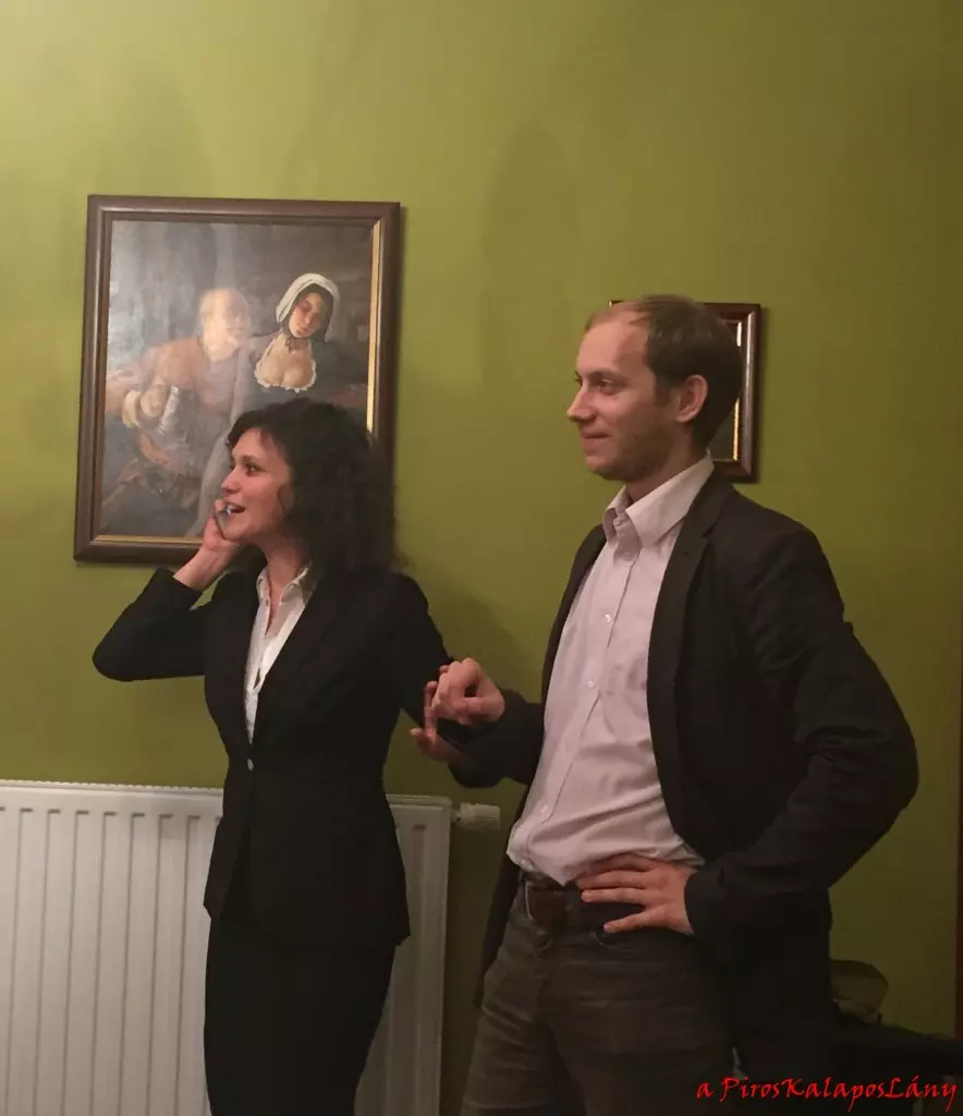 Előadás közben