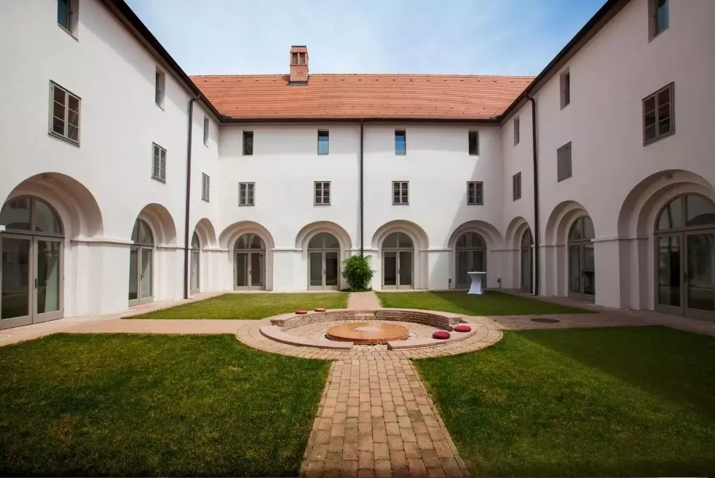 Felnőttbarát hotel - Kolostor Hotel Sopron *****