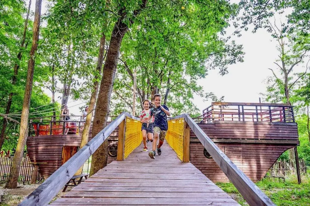 TOP 6 extrém kalandpark és aktív program a hegyekben