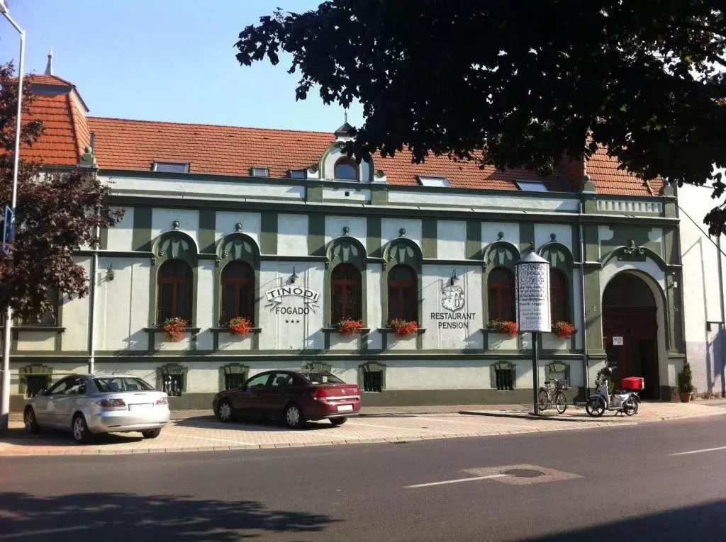 sárvár, szállás