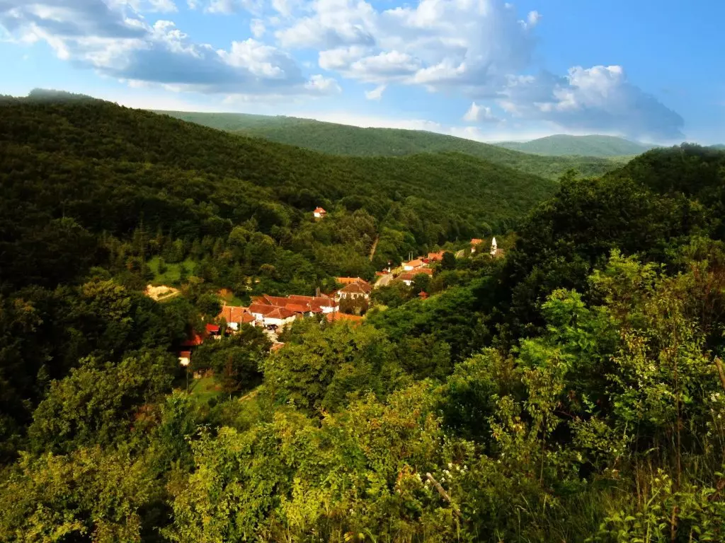 Vágáshuta, falvak
