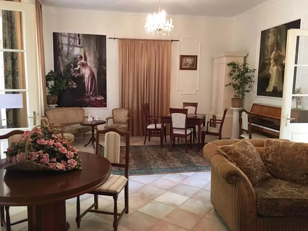 Virágos tavasz Násfa Hotel Feldebrő