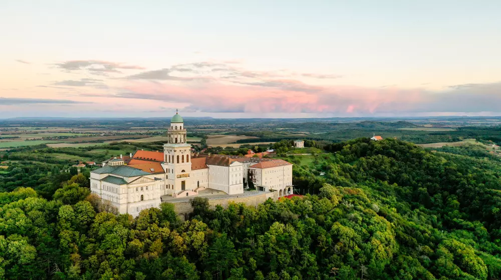 pannonhalmi főapátság
