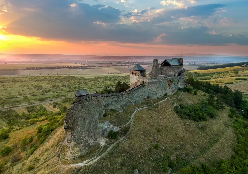 Magyarországi várak, amiket a gyerekek is imádnak