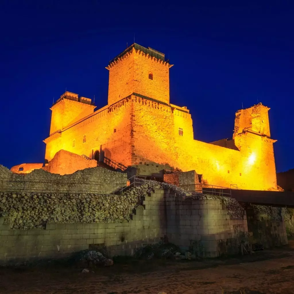 szállások várak panoráma