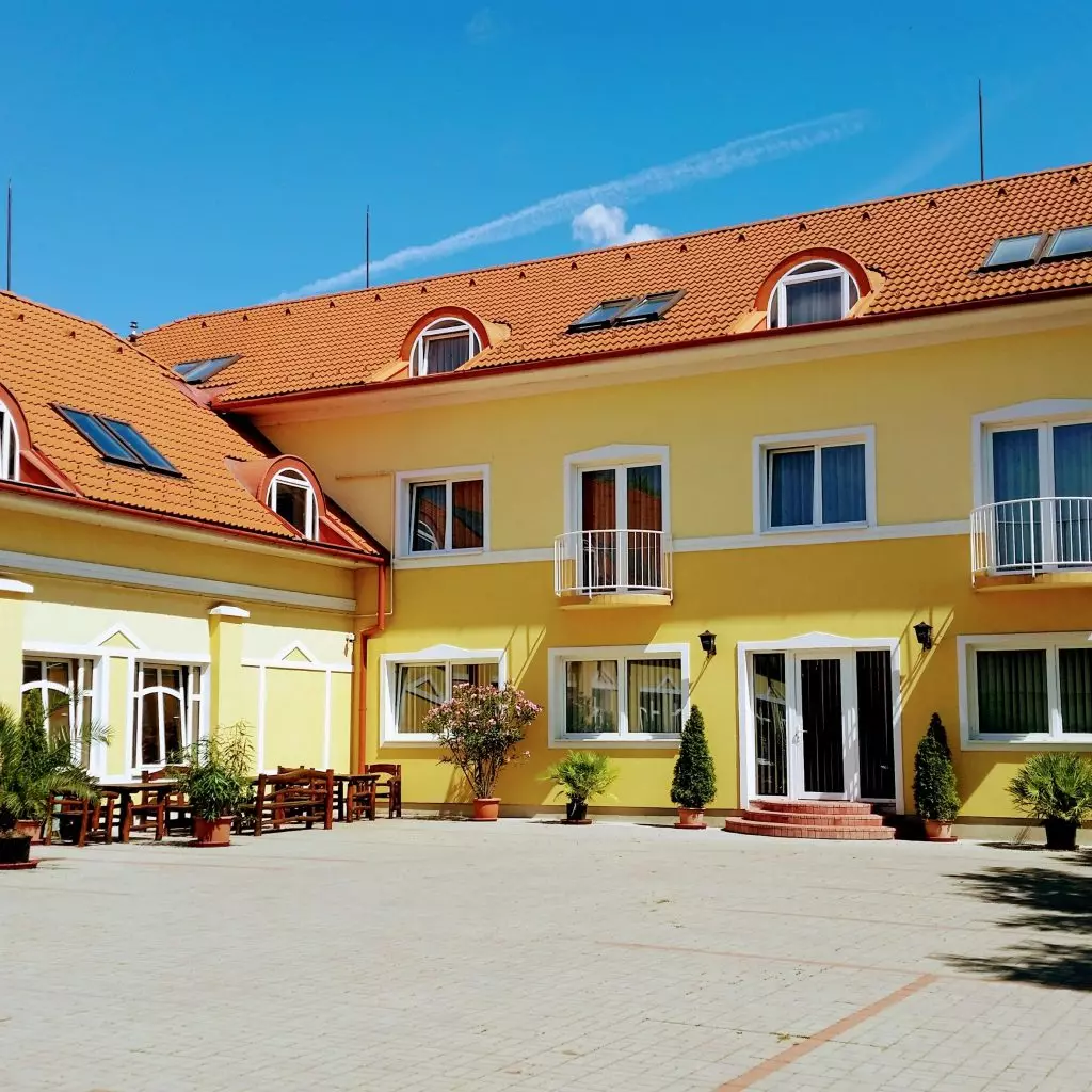 Hotel Sörmester Szarvas