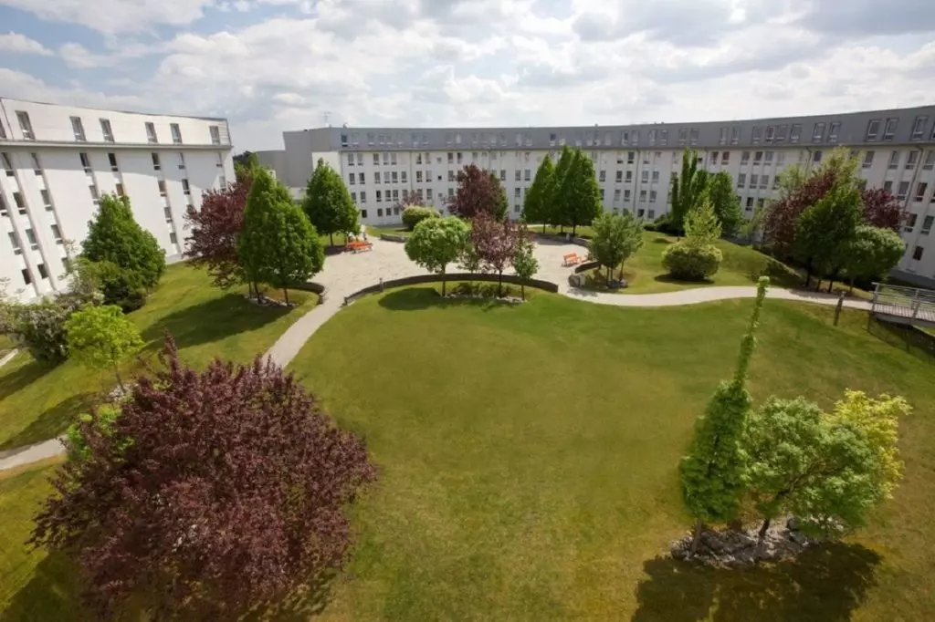 8 magyarországi hotel, ahol elektromos autó tölthető