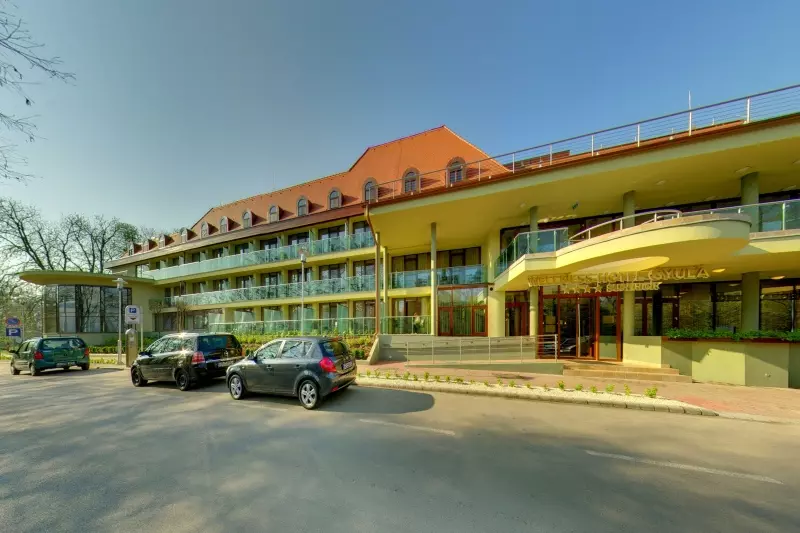 Wellness Hotel Gyula – élmény a gyereknek, szabadidő a szülőnek