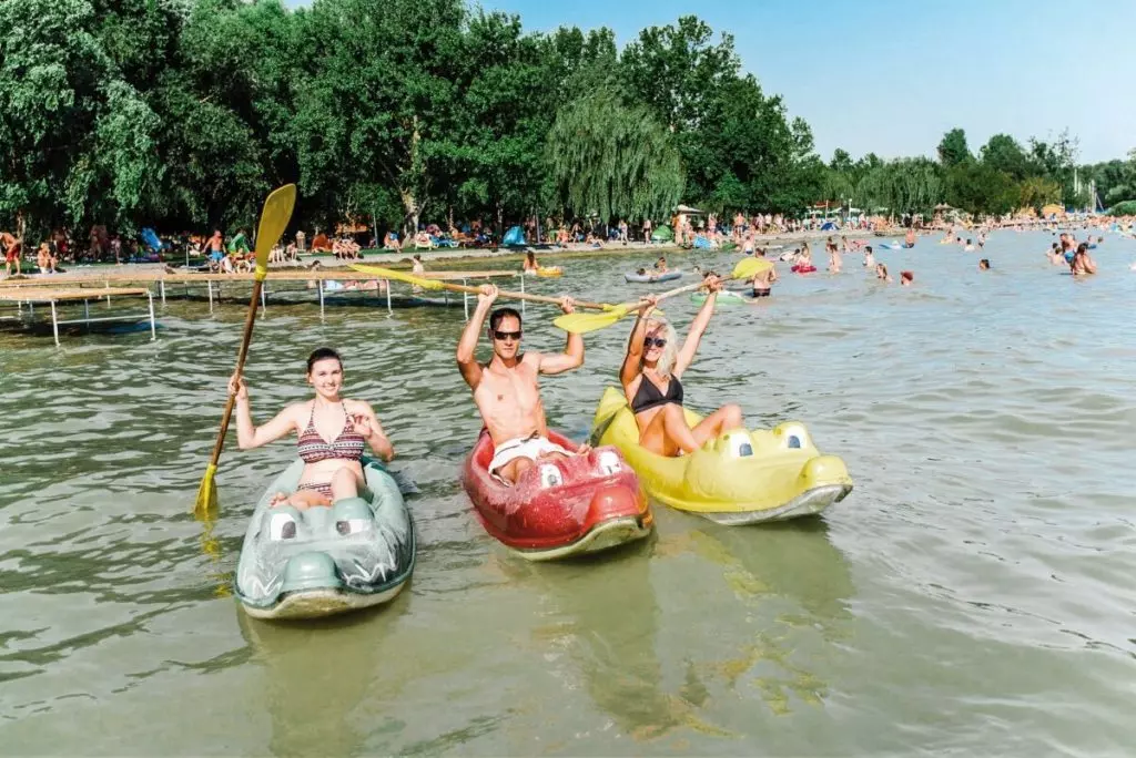 Gyerekparadicsom a Balatonon: ezért a családok kedvence Gyenesdiás