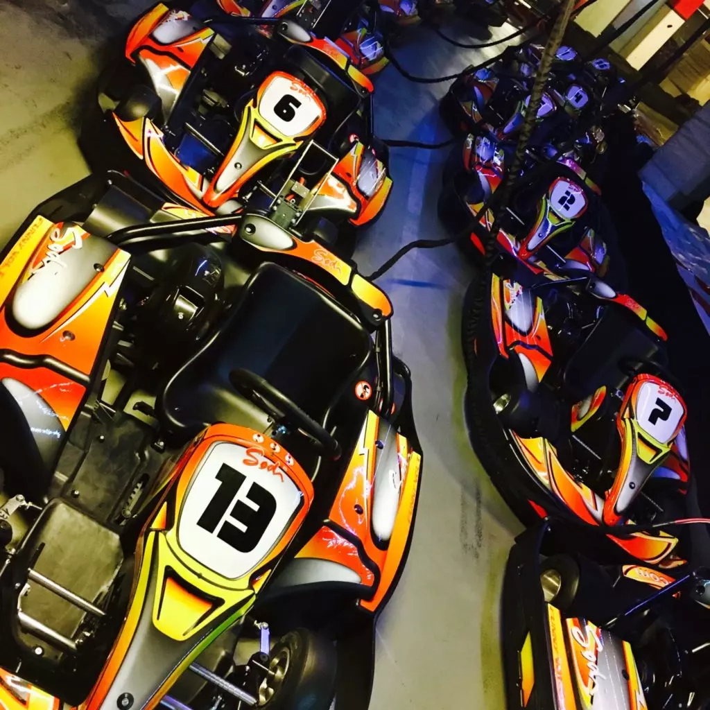 Nagy térképes kalandpark gyűjtemény a legjobb játszóterekkel, gokart és bobpályákkal kiegészítve