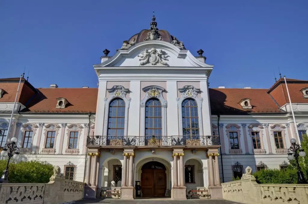 TOP 10 legszebb kastély Magyarországon: elegancia, luxus, időutazás!