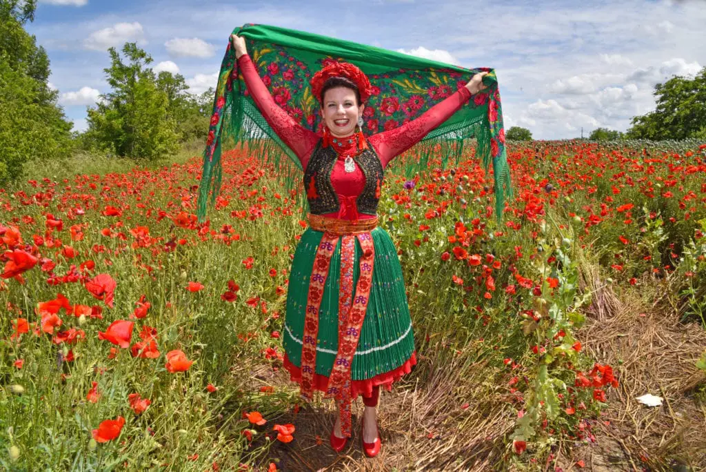 Aurora FolkGlamour