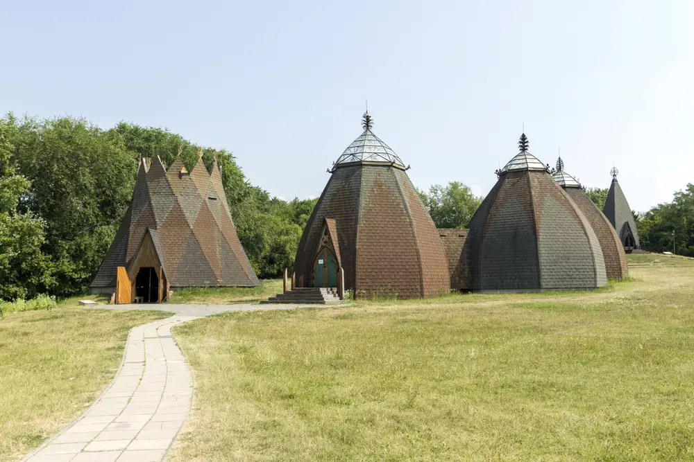 A tökéletes hétvégi program: Ópusztaszer, ahol a történelem életre kel