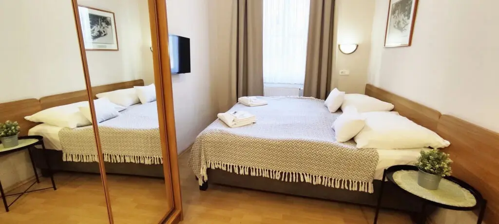 Vörösen pompázik a horizont – 12 hely Budapesttől a Balatonig, ahol a legszebb a naplemente