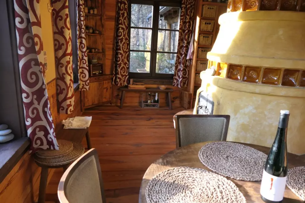 Barlangszállások, meseházak, jurták – Egzotikus bungalók Magyarországon