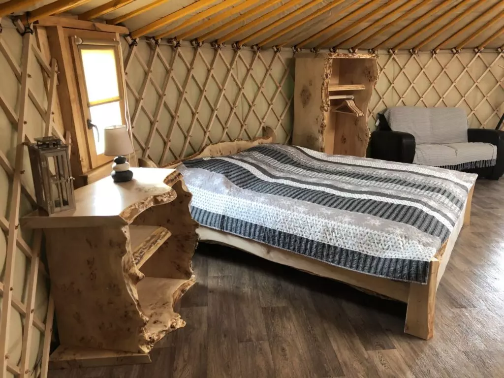 Barlangszállások, meseházak, jurták – Egzotikus bungalók Magyarországon