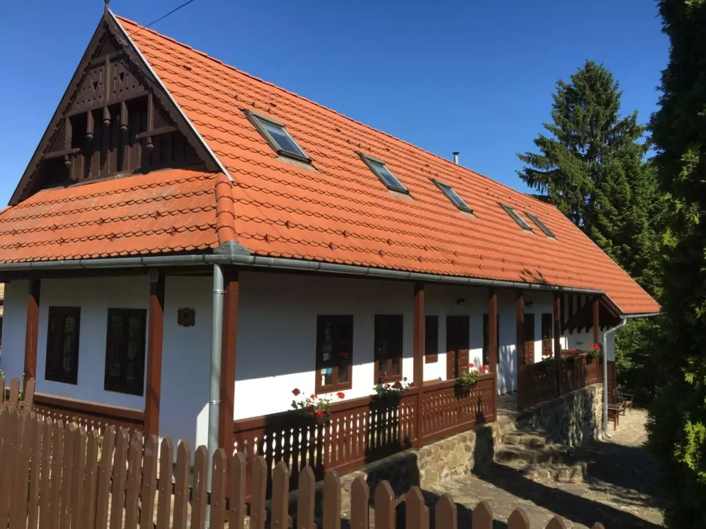 Zagyvaróna rejtélyes fekete hegyeinek nyomában