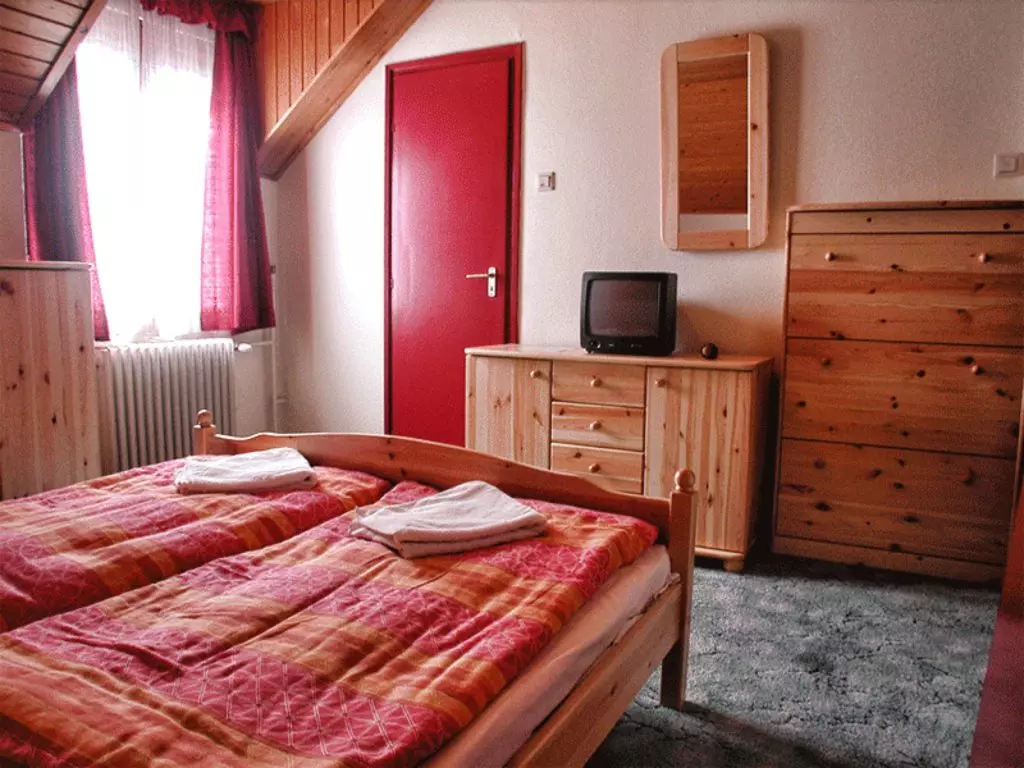 Frissítő erdei szállás kavalkád a nyári hőségben – Top 10 szállástipp!