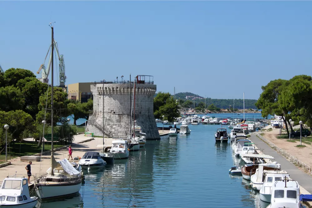 Romantikus tengerparti nyaralás Trogir városában – Páros élmények, elbűvölő szállások