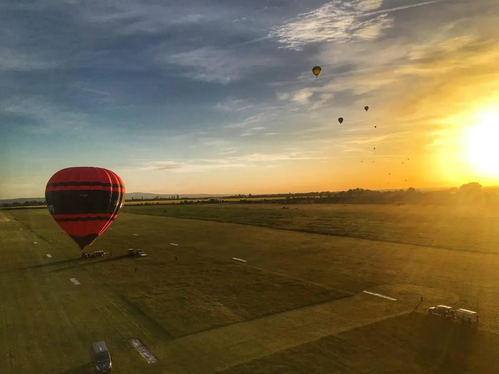 Balaton, ahogyan még biztosan nem láttad – Hőlégballonnal a magyar tenger felett