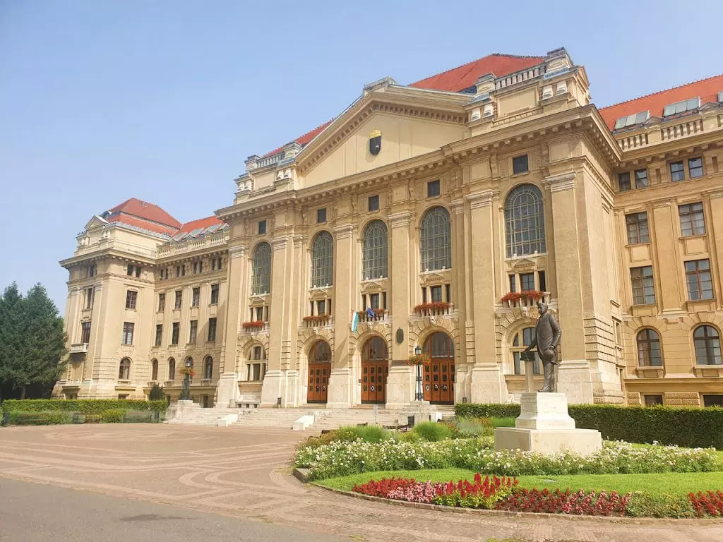 7+1 bakancslistás nyári élmény Debrecen belvárosában