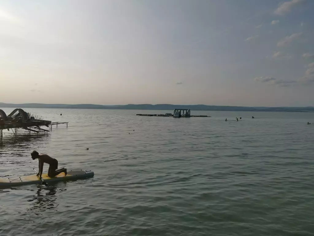 Nagy Balatoni Strand Körkép