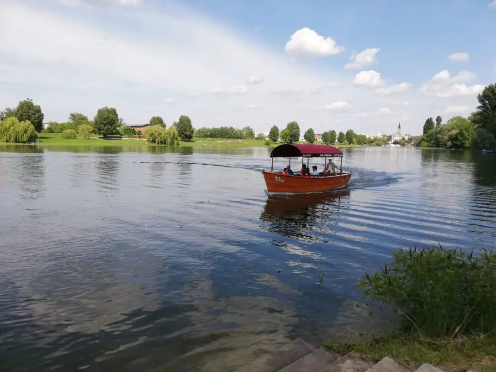 Duna vs. Tisza – Őszi program- és szállásajánló, ha folyóparton pihennél