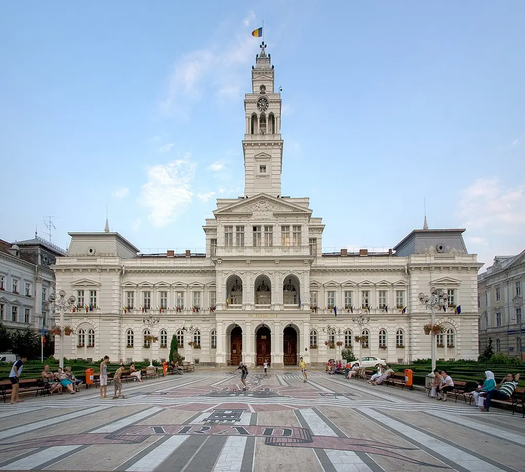 Határtalan csillagtúrák - Magyarországi szállások, külföldi látnivalók