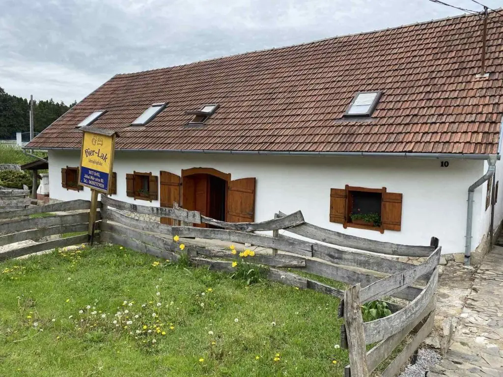 TOP 10 nyári fesztivál és a legjobb szállások a közelben