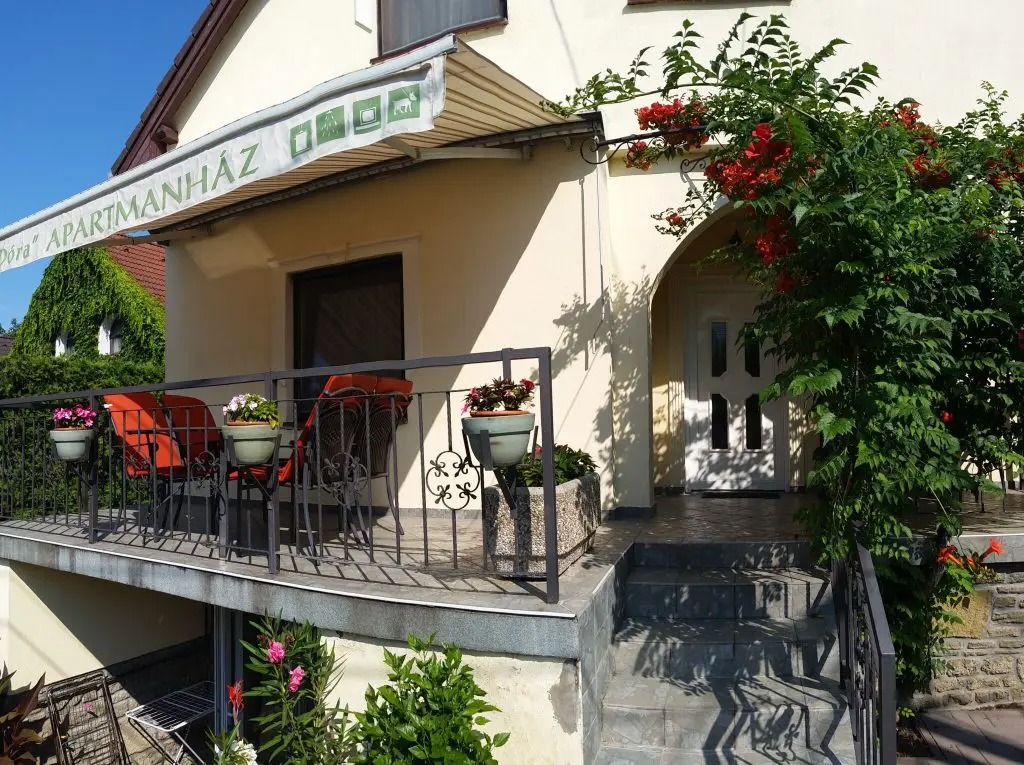 Balaton környéki kilátók – Gyönyörködj a 10 legszebb balatoni panorámában az északi és a déli parton!