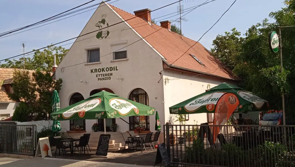 TOP 10 nyári fesztivál és a legjobb szállások a közelben