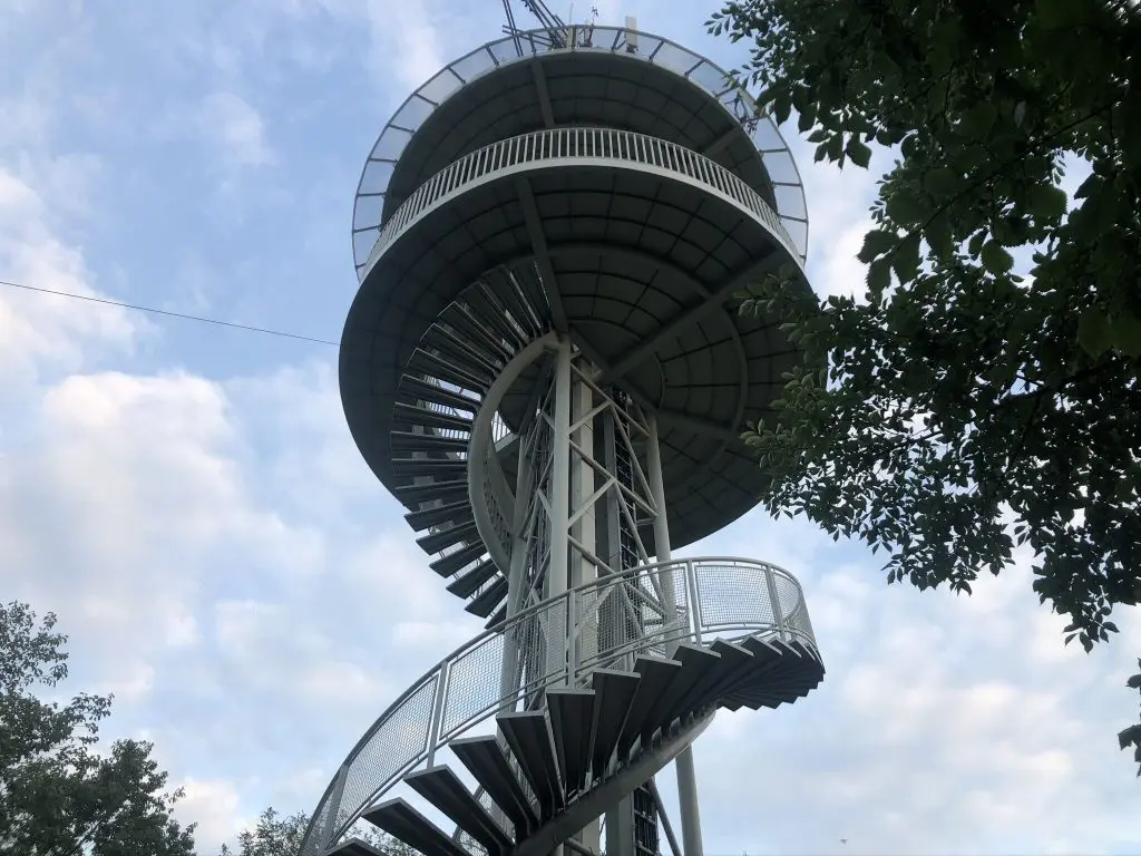 Balaton környéki kilátók – Gyönyörködj a 10 legszebb balatoni panorámában az északi és a déli parton!