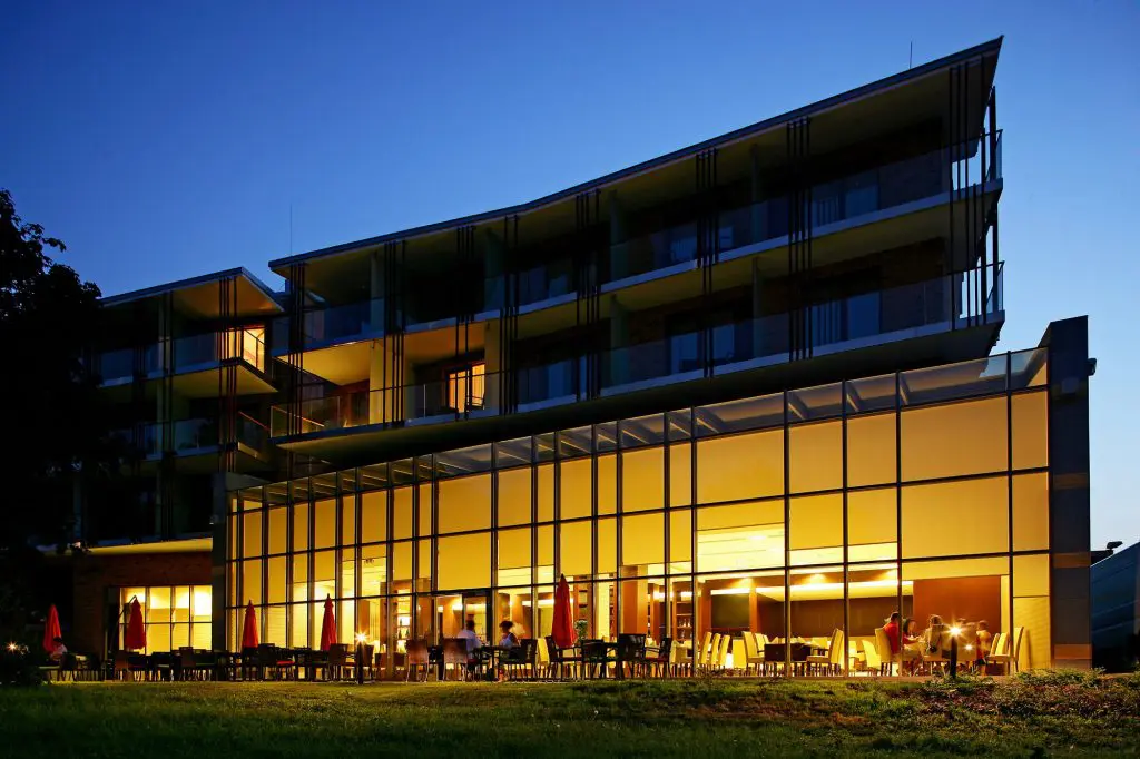 TOP 30 vidéki wellness hotel Magyarországon – Relaxálj a legjobb szállodákban, mert megérdemled