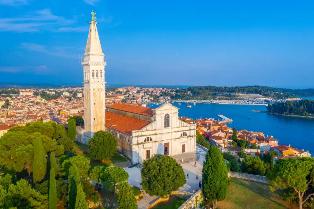 Romis Rovinj – Látnivalók és szállások a legromantikusabb horvát félszigeten