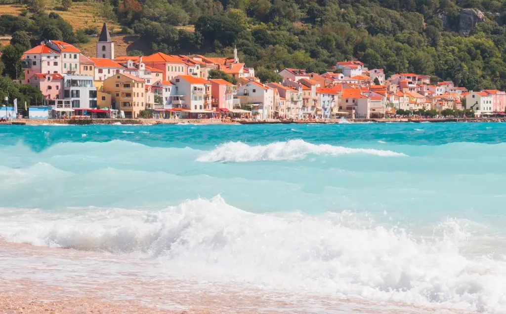 A Krk-sziget ékszerdoboza, a kihagyhatatlan horvát üdülőparadicsom: Baška