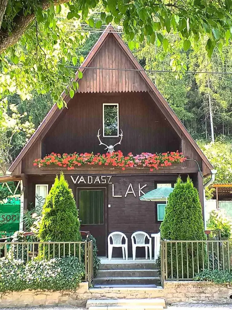 Balatoni bortúra és füredi flódni – 6+1 bombasztikus balatoni és vidéki sétatúra