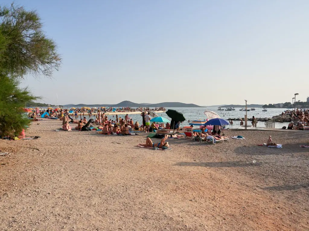 TOP 10 szállás és látnivalók a strandjairól és pezsgő éjszakai életéről híres Vodice városában