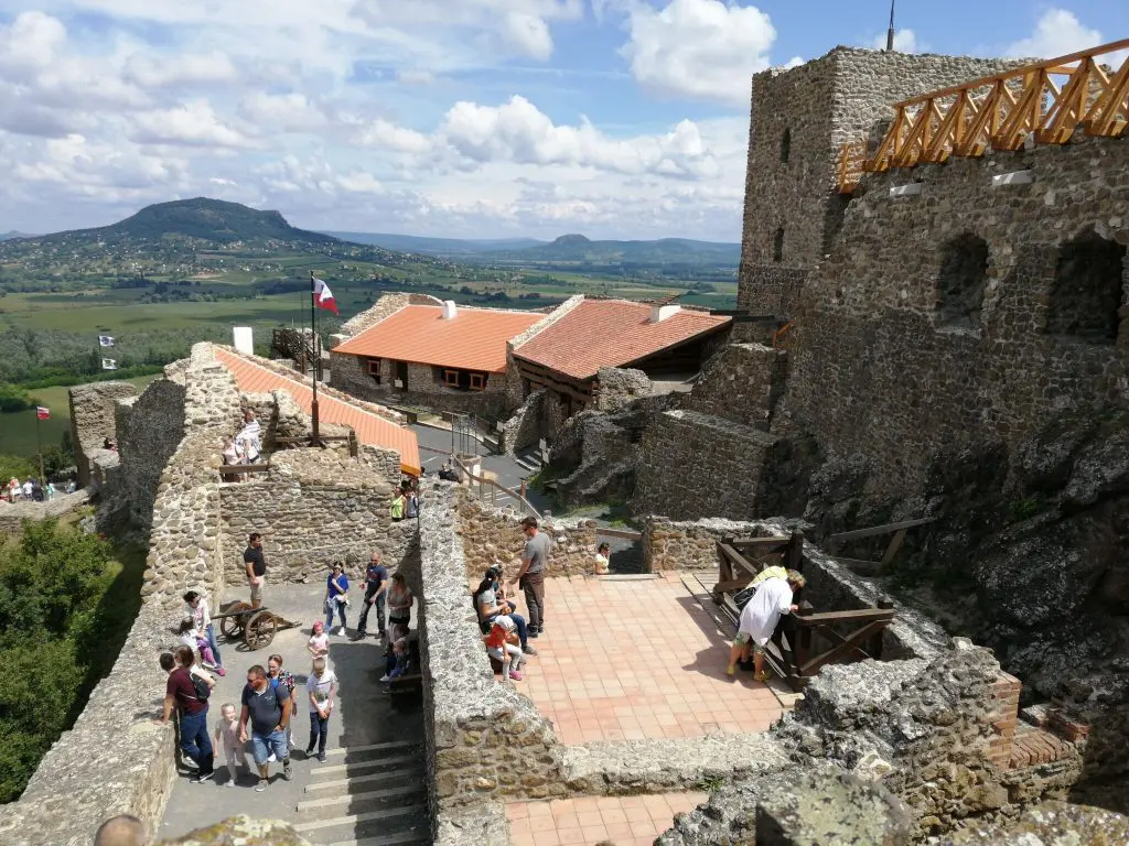 Magyarországi várak, amiket a gyerekek is imádnak