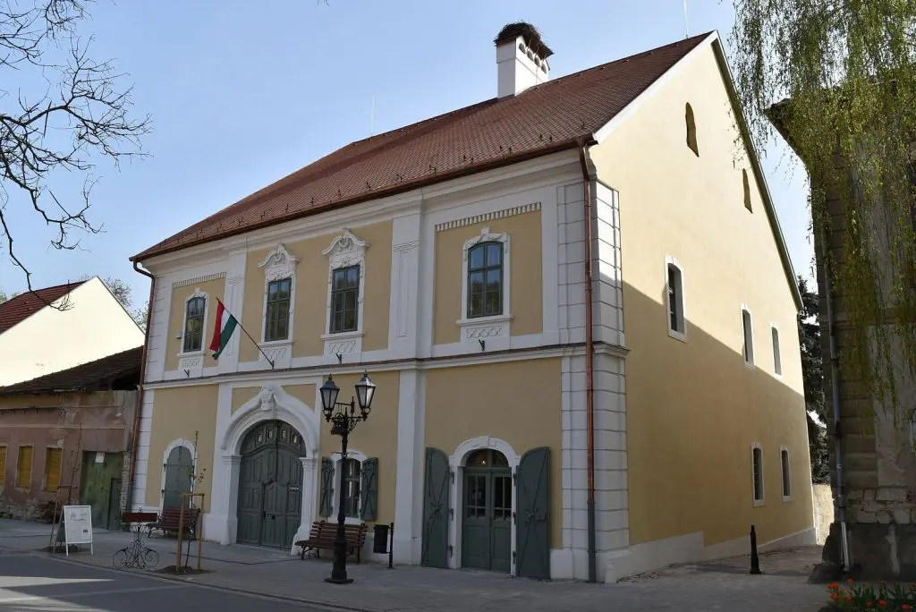 Nyári kalandozások és borozgatások a kincsek városában: Tokaj