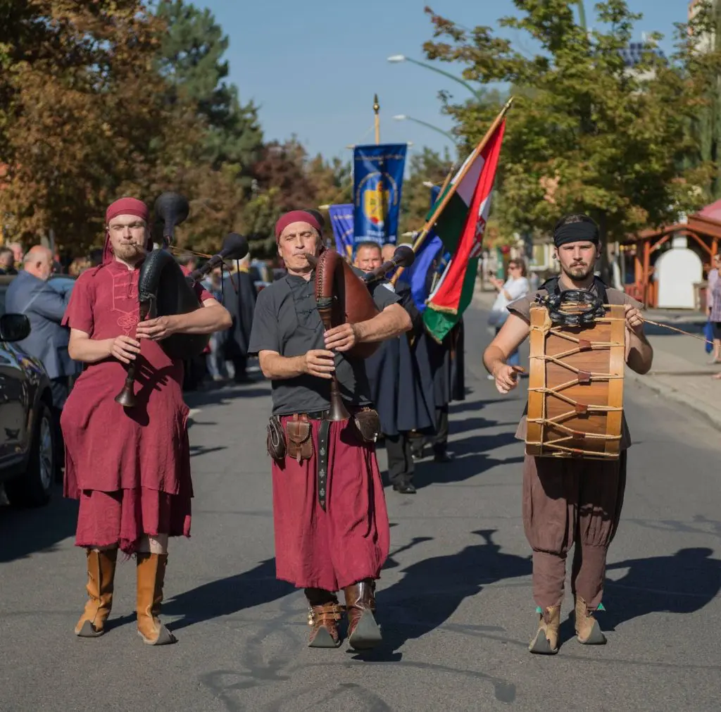 Sörre bort bármikor! Sörfesztiválok és boros rendezvények nyár végén, ősz elején