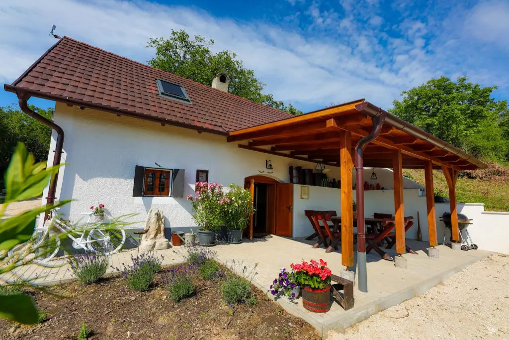 10 mesébe illő vendégház a Balaton-felvidék szívében 