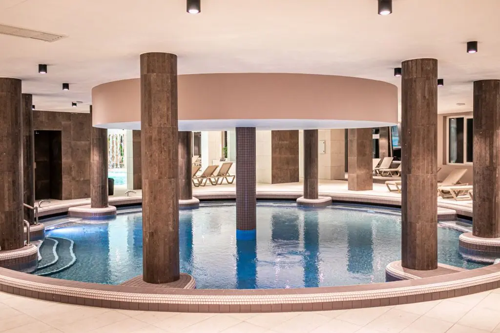 Utazás az érzékek útján, a Mecsek völgyében: Ambient Hotel & AromaSPA****