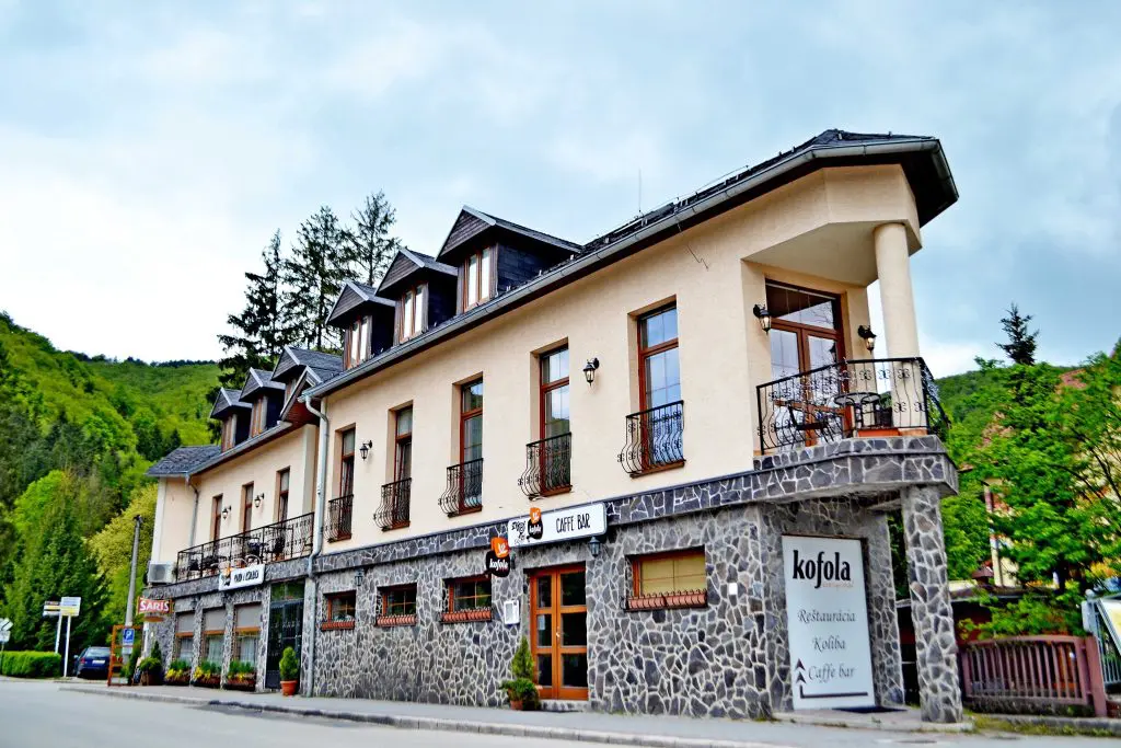 Szlovákiai várak, amelyek Mikszáth Kálmánt is megihletnék
