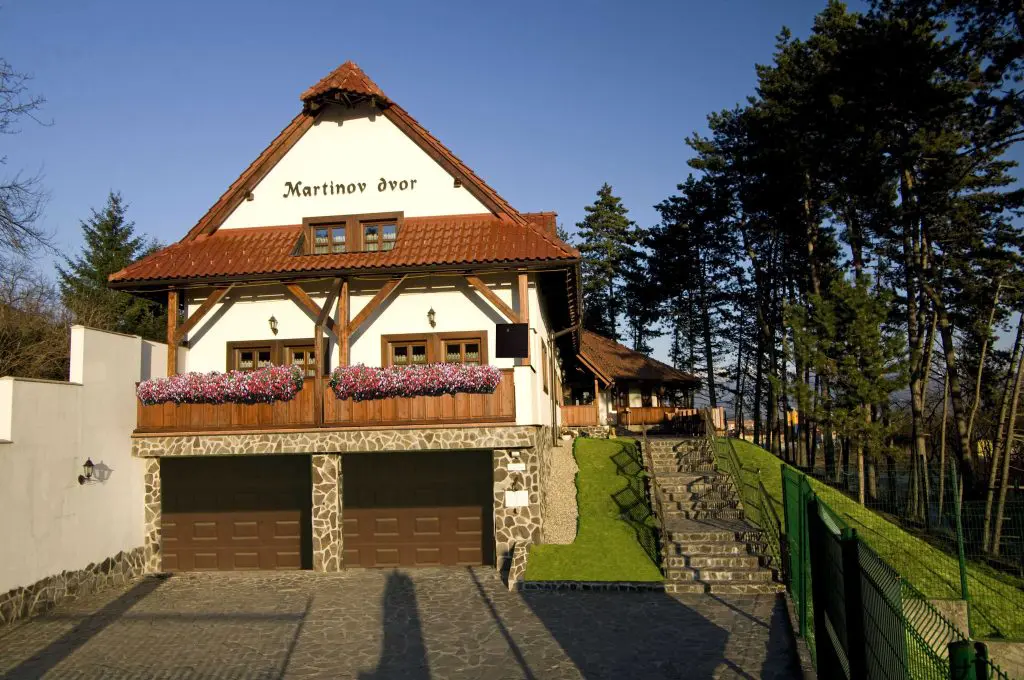 Szlovákiai várak, amelyek Mikszáth Kálmánt is megihletnék