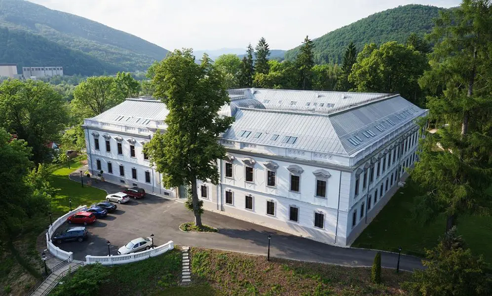 Szlovákiai várak, amelyek Mikszáth Kálmánt is megihletnék
