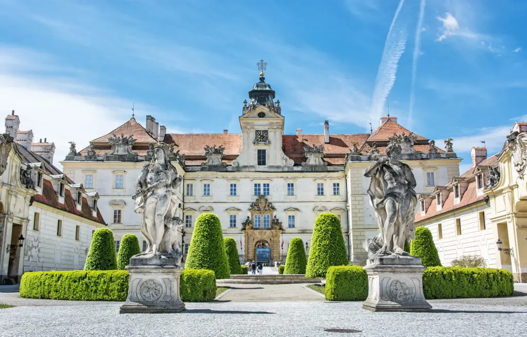 A titokzatos Lednice-kastély
