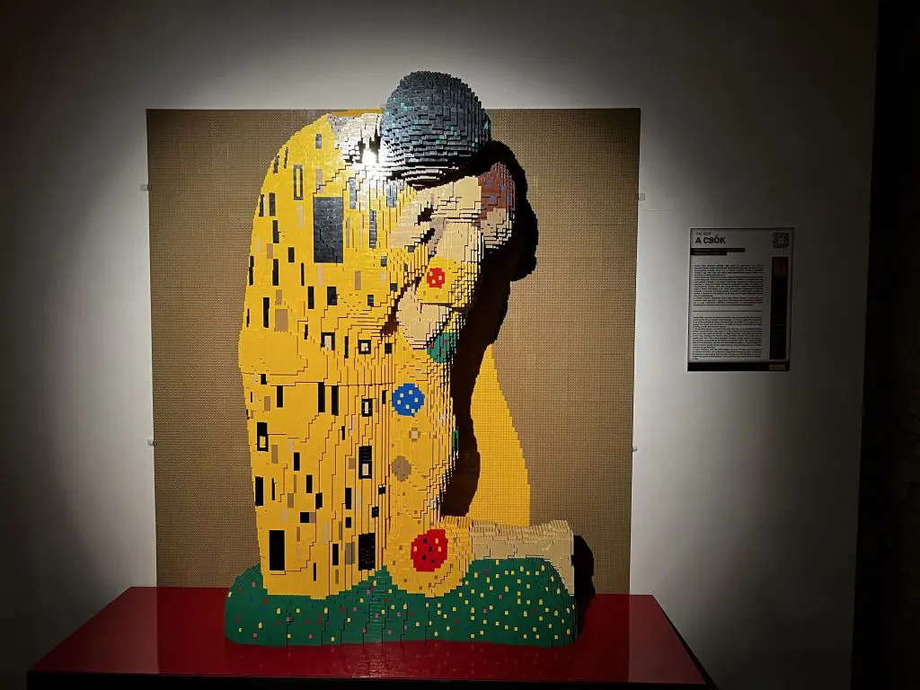 A hely, ahol kiélheted a gyermeki éned  — élménybeszámoló a legmenőbb LEGO eseményről, az Art of the Brick kiállításról