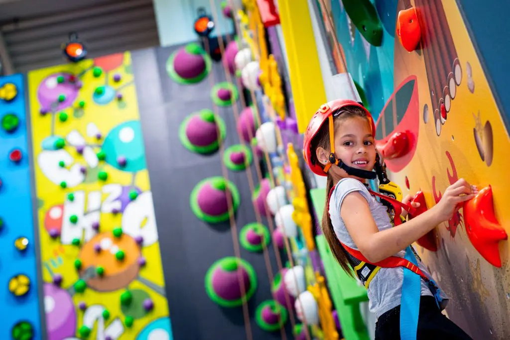 Cápalesés, éjszakai labirintus és vidrapark ‒ 20 kihagyhatatlan családi program 2023-ra