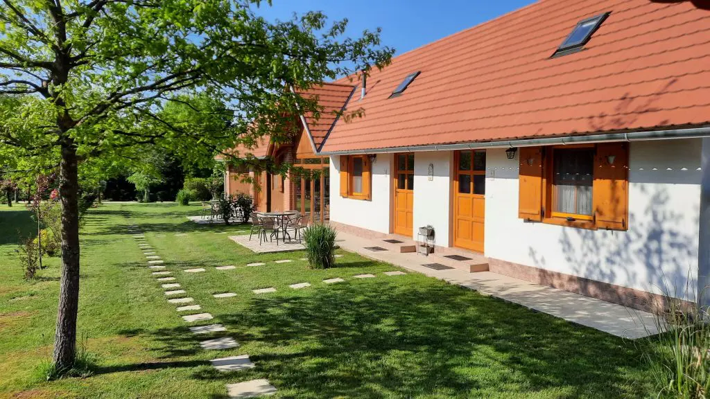 50 őrségi faház és természetközeli szállás a tökéletes pihenéshez