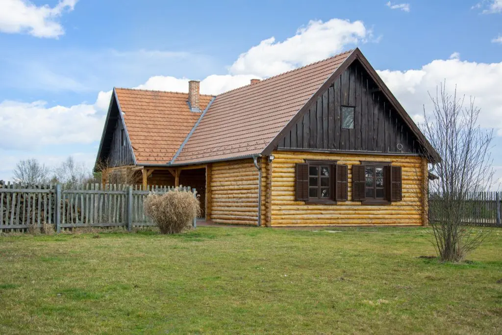 50 őrségi faház és természetközeli szállás a tökéletes pihenéshez
